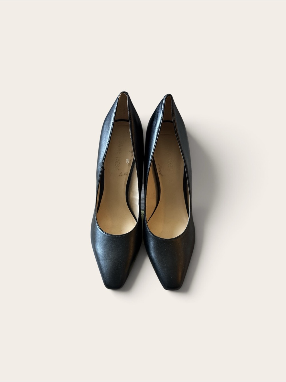 Nine West Black Leather Pointy Toe Pumps - Size 10